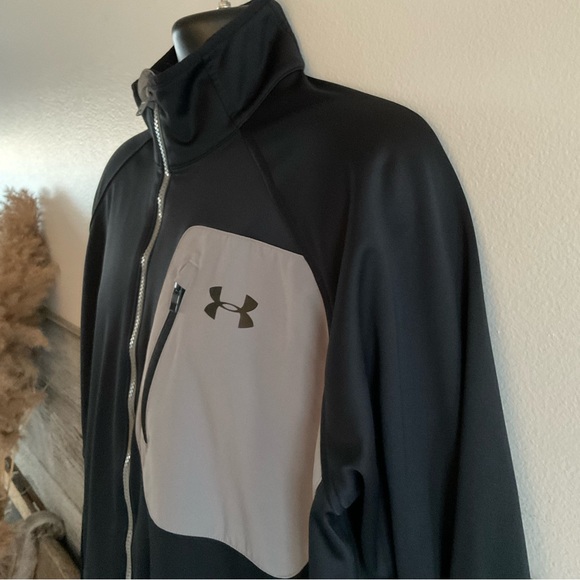 Under Armour Flyweight Soft shell Men’s size XL (J1) - Picture 2 of 5